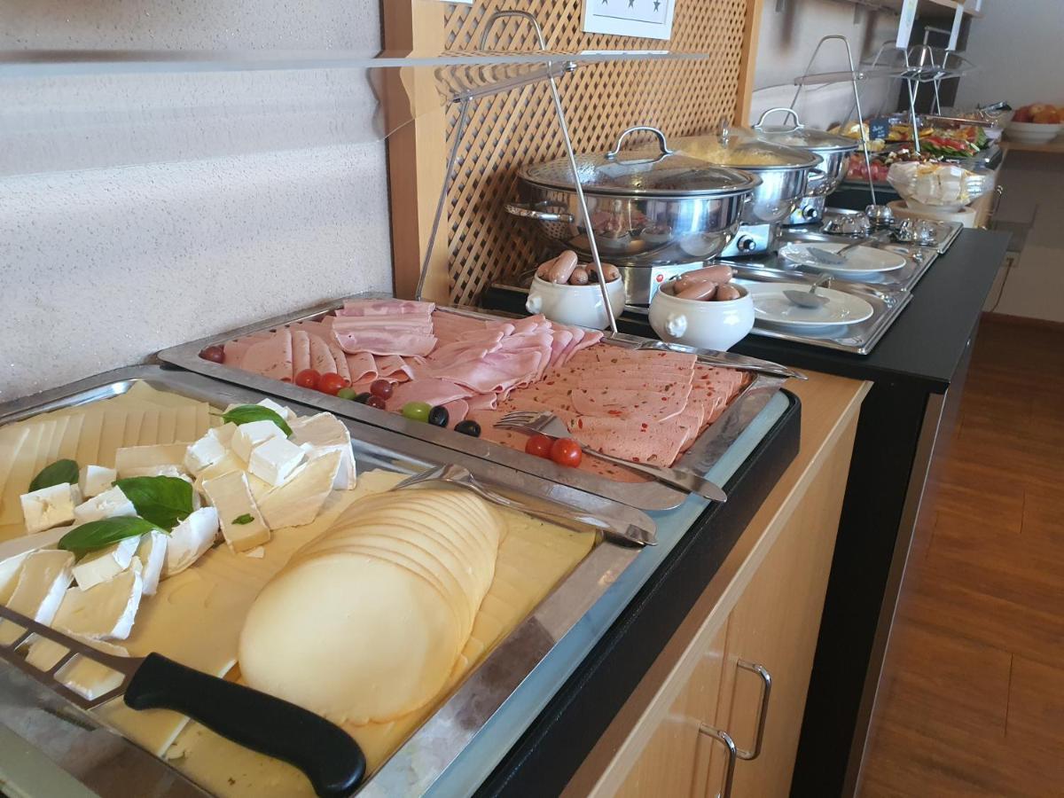 Hotel Sunparc - Shuttle Zum Europa-Park Rust 4Km & Rulantica 2Km Ringsheim Ngoại thất bức ảnh