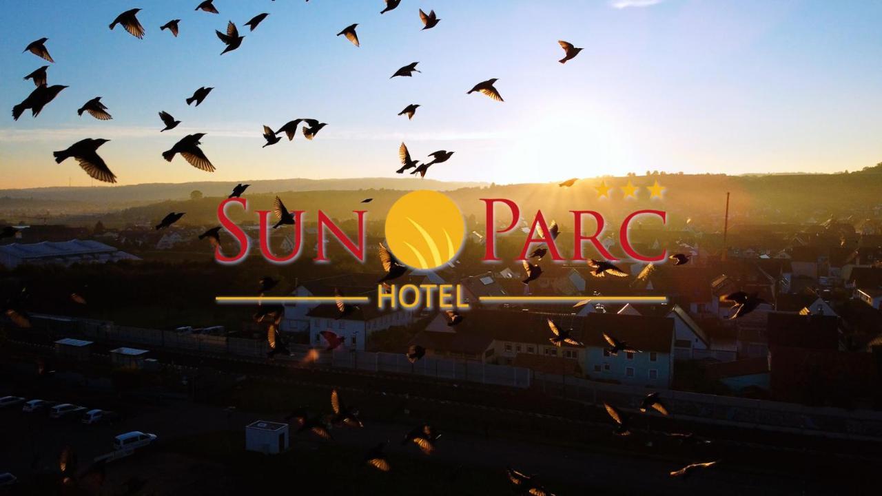 Hotel Sunparc - Shuttle Zum Europa-Park Rust 4Km & Rulantica 2Km Ringsheim Ngoại thất bức ảnh