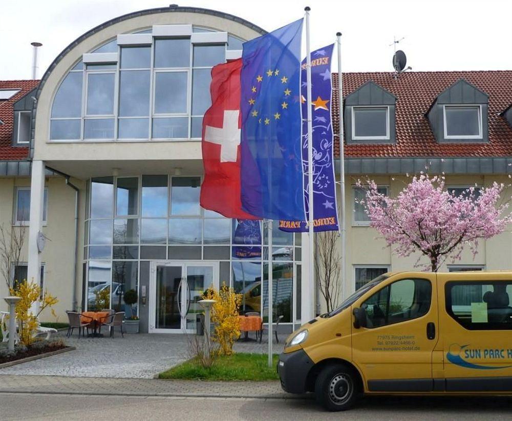 Hotel Sunparc - Shuttle Zum Europa-Park Rust 4Km & Rulantica 2Km Ringsheim Ngoại thất bức ảnh